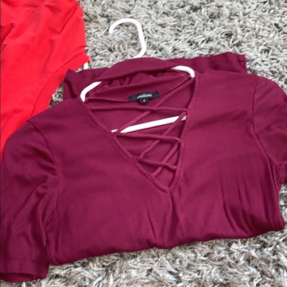 maroon short sleeve